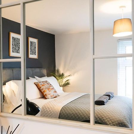 Stunning 2-Bedroom Home In City Centre With Wi-Fi! Royal Tunbridge Wells Eksteriør bilde