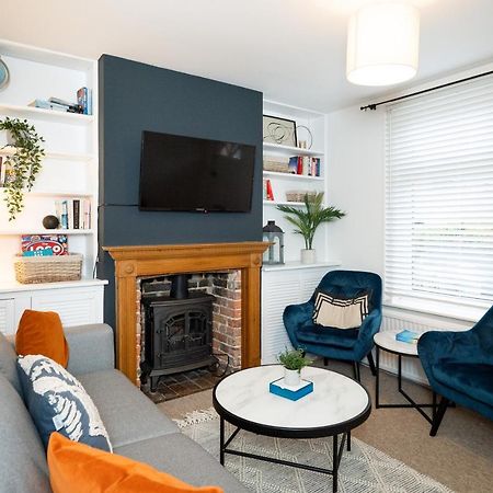 Stunning 2-Bedroom Home In City Centre With Wi-Fi! Royal Tunbridge Wells Eksteriør bilde