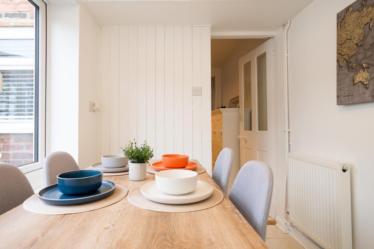 Stunning 2-Bedroom Home In City Centre With Wi-Fi! Royal Tunbridge Wells Eksteriør bilde
