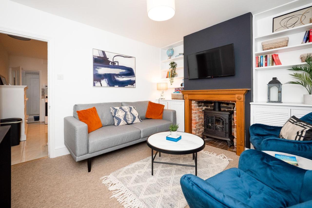 Stunning 2-Bedroom Home In City Centre With Wi-Fi! Royal Tunbridge Wells Eksteriør bilde