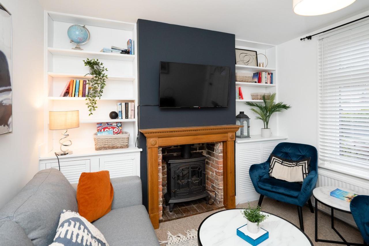 Stunning 2-Bedroom Home In City Centre With Wi-Fi! Royal Tunbridge Wells Eksteriør bilde